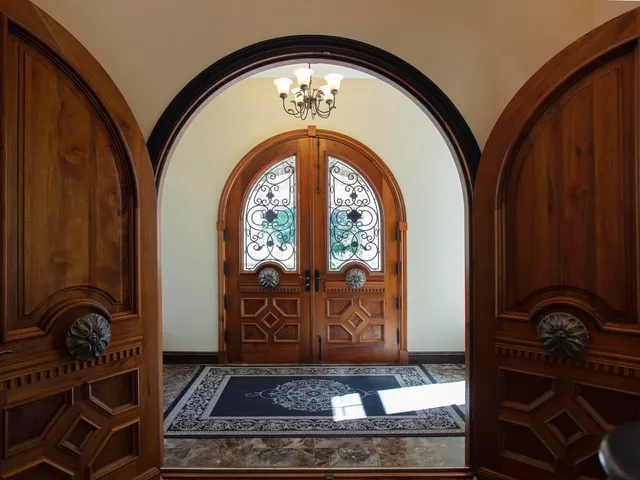 $3,988,000 | 1071 Hill Drive, Oneida, WI 54155