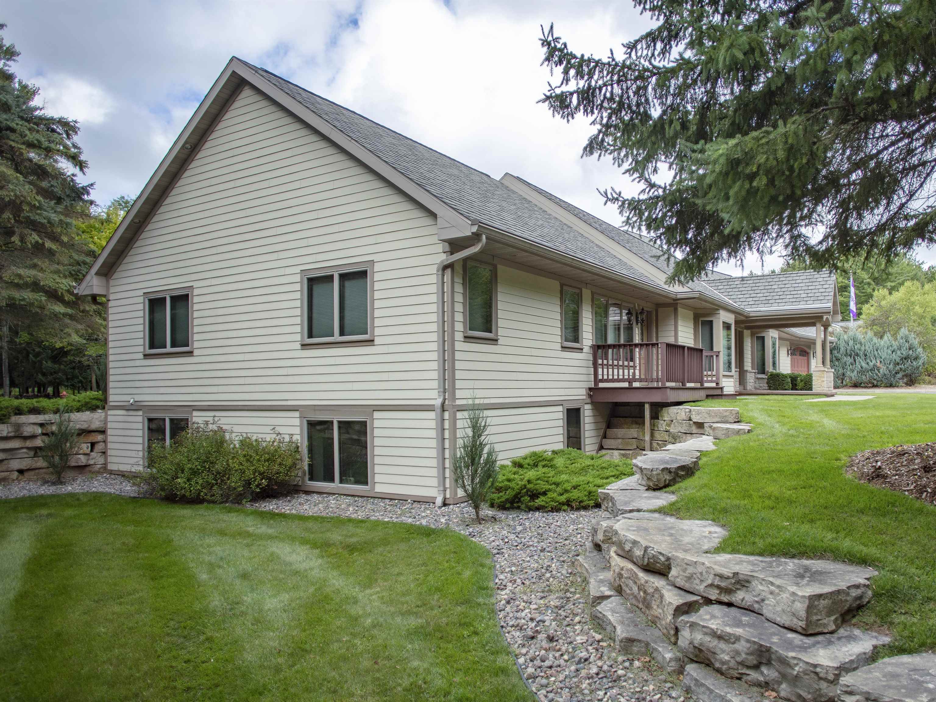 1071 Hill Drive Oneida, WI 54155 - Photo 72 of 89