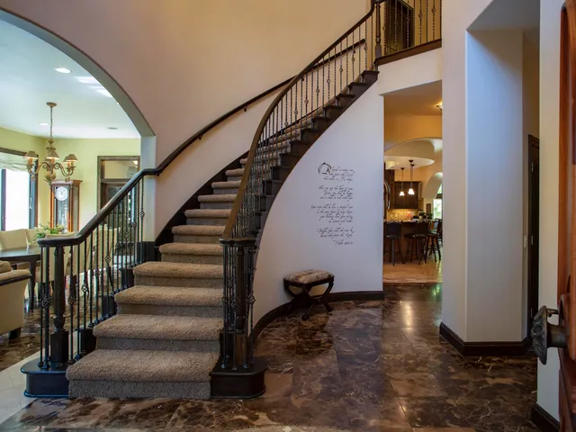 $3,988,000 | 1071 Hill Drive, Oneida, WI 54155