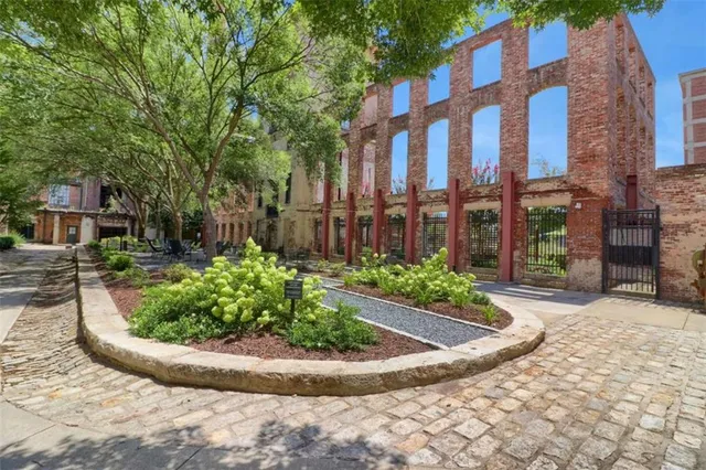 $500,000 | 170 Boulevard Northeast, Unit E203, Atlanta, GA 30312