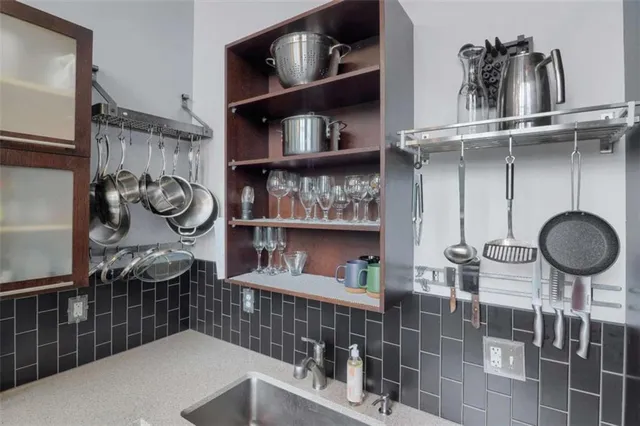 $500,000 | 170 Boulevard Northeast, Unit E203, Atlanta, GA 30312