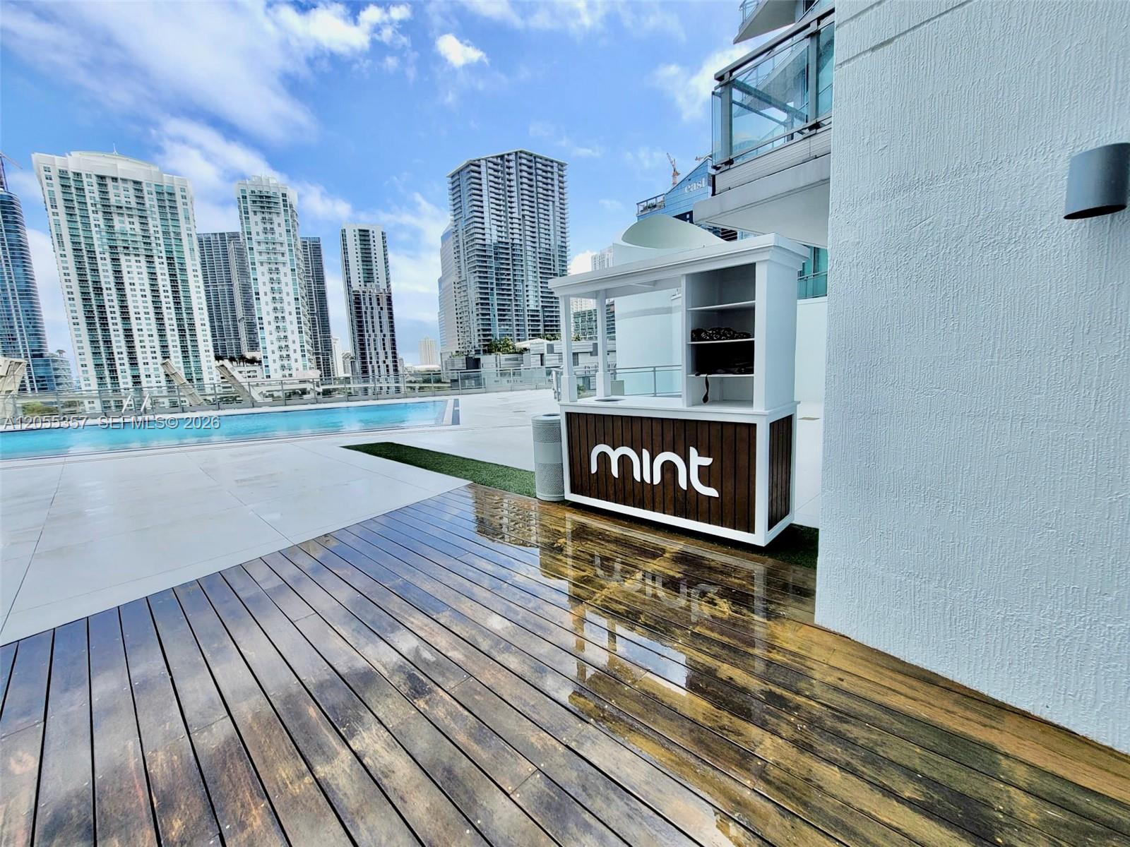 92 Southwest 3rd Street, Unit 1808 Miami, FL 33130 - Photo 37 of 60 Gallery Image 37