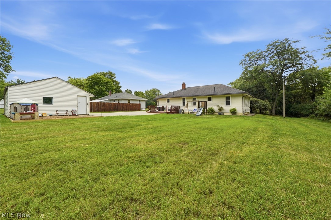 21704 Boston Road Strongsville, OH 44149 - Photo 37 of 50 huge yard!