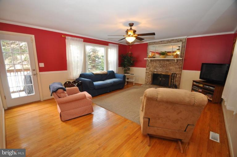 230 West Timonium Road Lutherville-Timonium, MD 21093 - Photo 3 of 30 Family Room #2