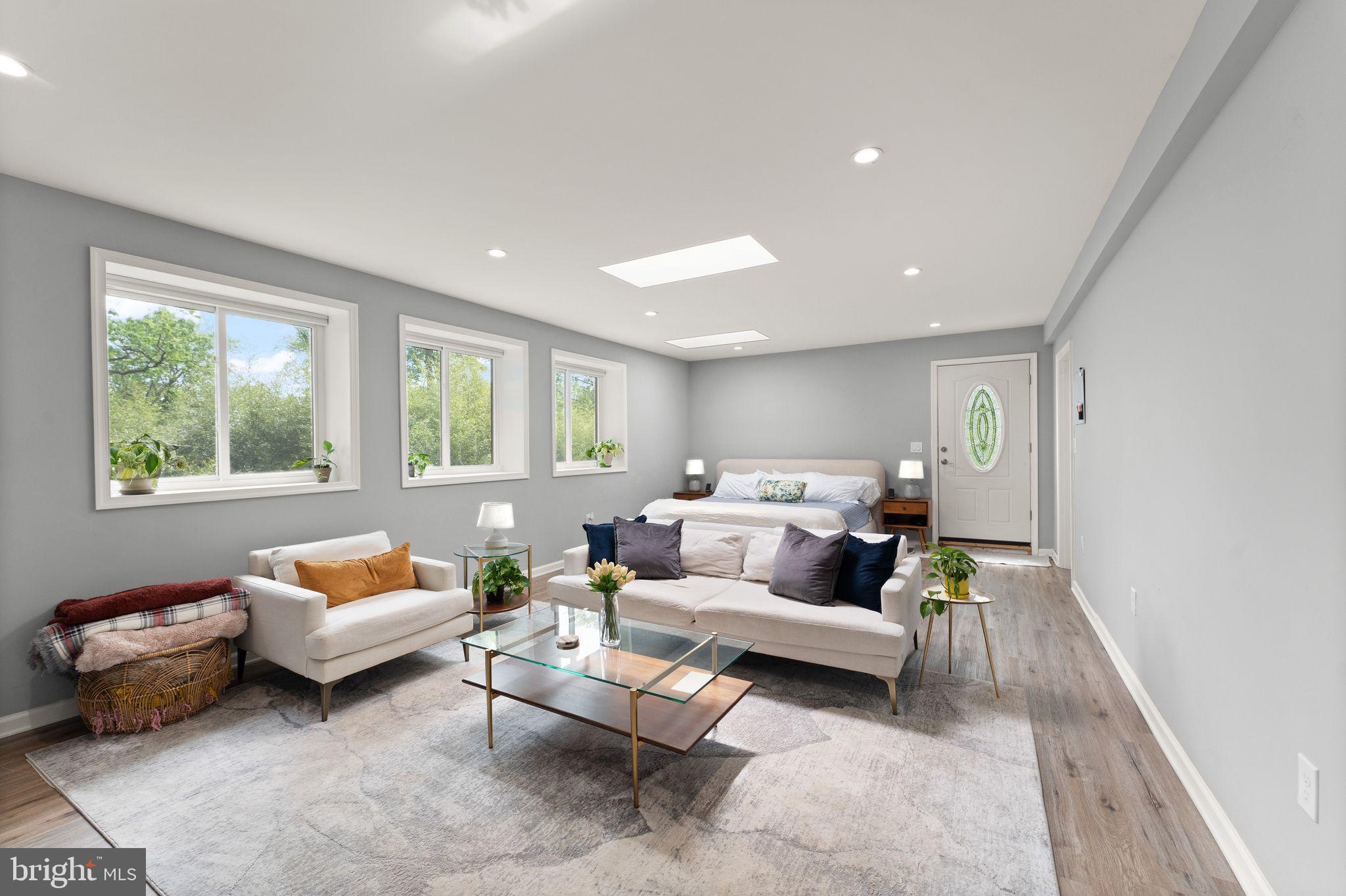 8341 Rolling Road Springfield, VA 22153 - Photo 33 of 60