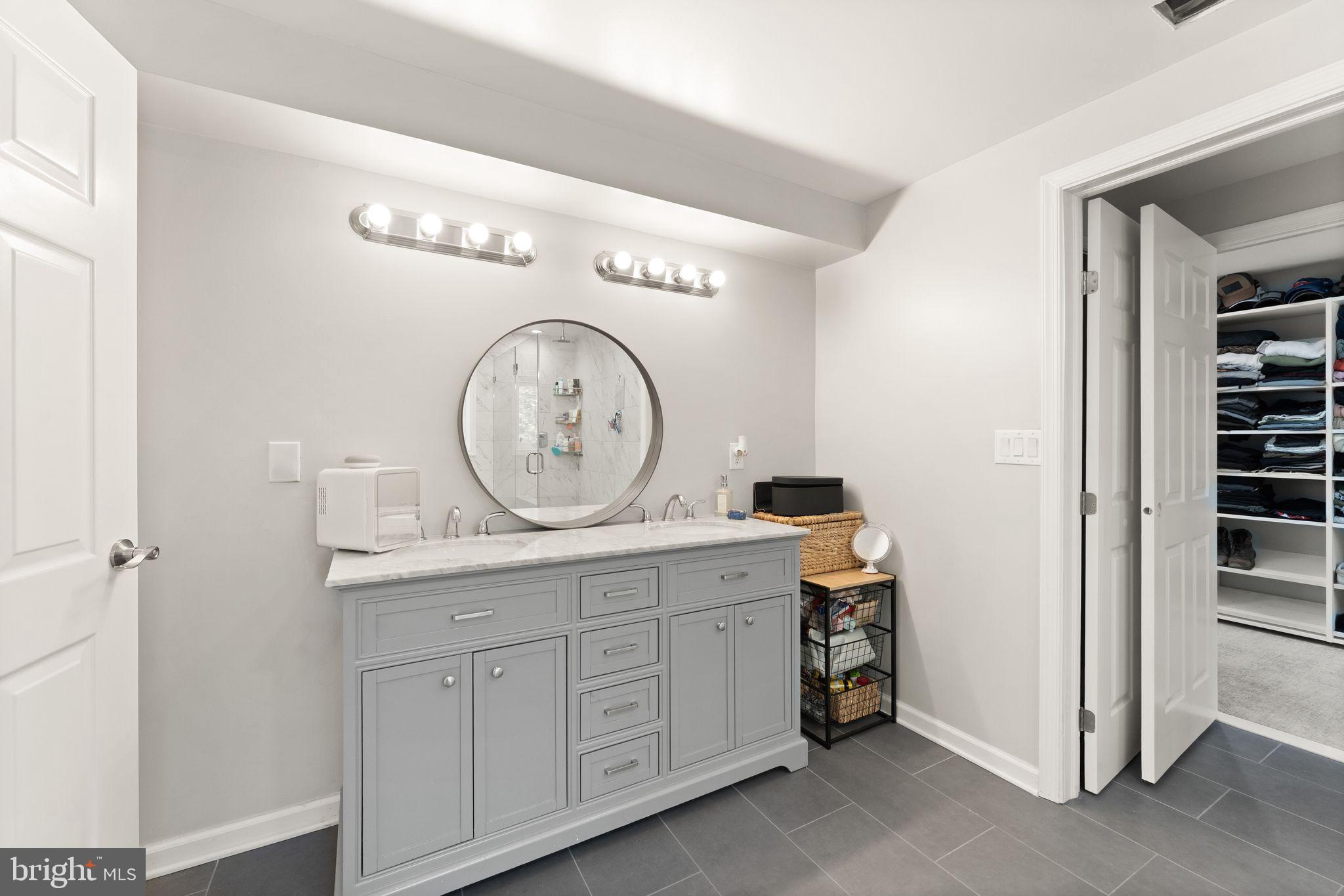 8341 Rolling Road Springfield, VA 22153 - Photo 42 of 60