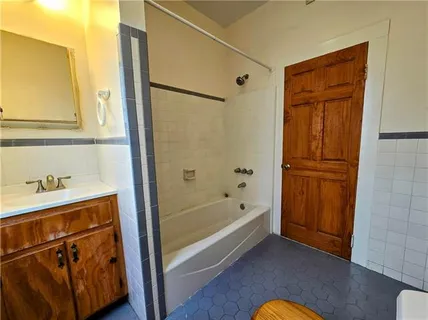 $1,550 | 1706 Seventh Street, Unit B, New Orleans, LA 70115