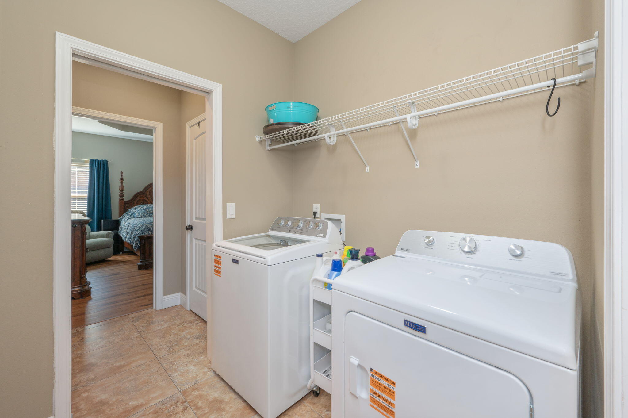 3720 Kittrell Lane Crestview, FL 32539 - Photo 31 of 39 Laundry