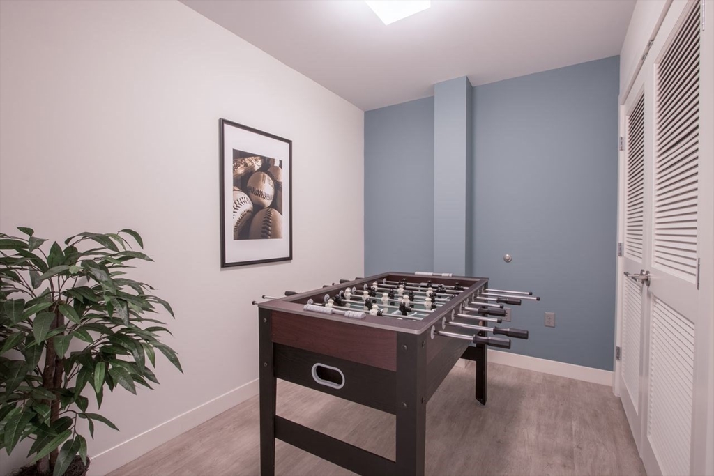 900 Beacon Street, Unit 403 Boston, MA 02215 - Photo 12 of 12