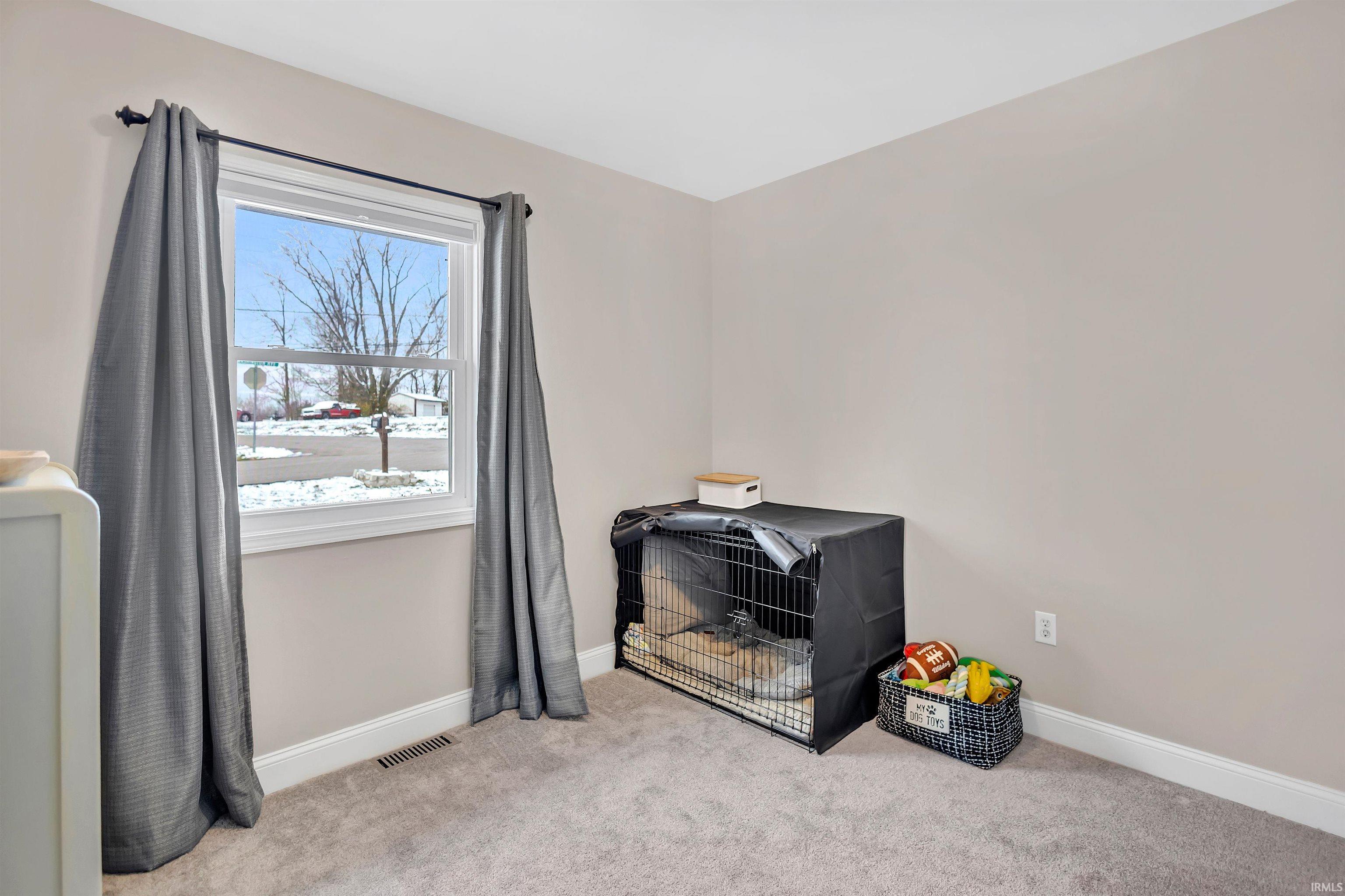 3910 Washington Avenue Bedford, IN 47421 - Photo 13 of 22