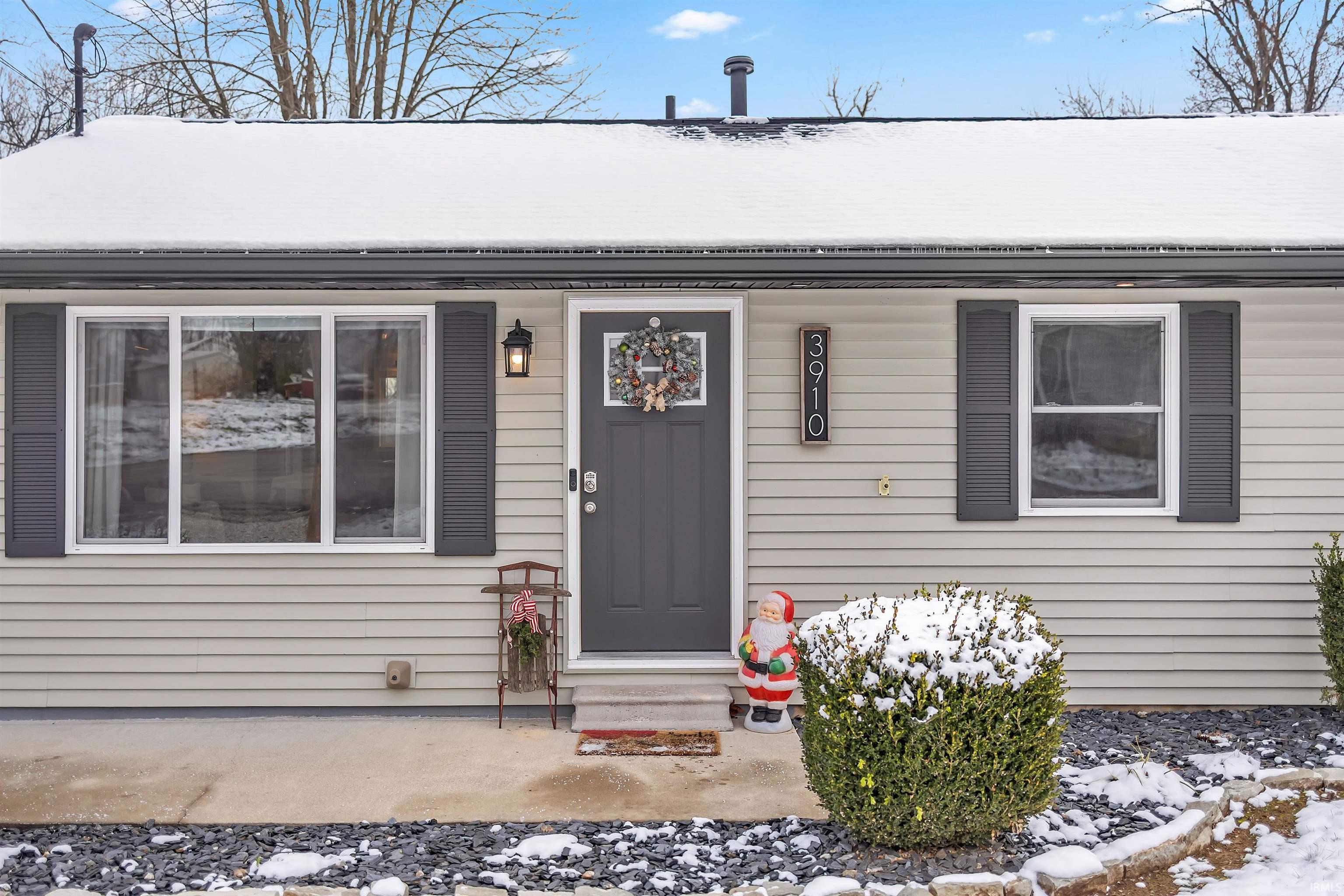 3910 Washington Avenue Bedford, IN 47421 - Photo 2 of 22