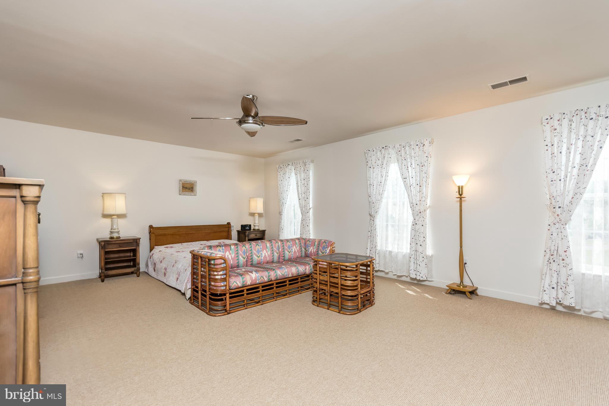 9210 Sumner Grove Drive Laurel, MD 20708 - Photo 19 of 30 Bedroom (Master)