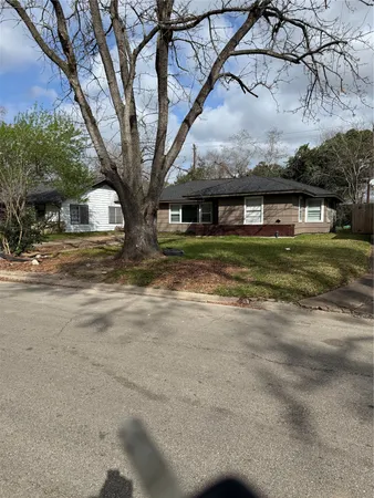$1,500 | 6303 Belcrest Street, Houston, TX 77087