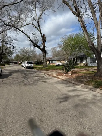 $1,500 | 6303 Belcrest Street, Houston, TX 77087