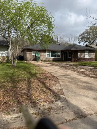 $1,500 | 6303 Belcrest Street, Houston, TX 77087