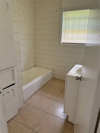 $1,500 | 6303 Belcrest Street, Houston, TX 77087