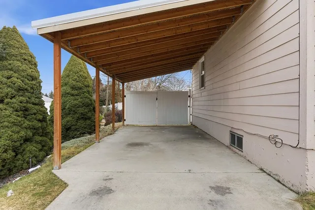 $385,000 | 5924 North Belt Street, Spokane, WA 99205