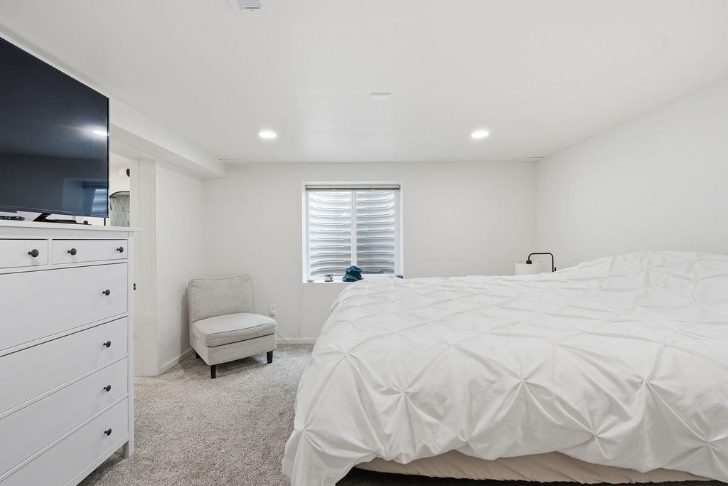 5924 North Belt Street Spokane, WA 99205 - Photo 3 of 44