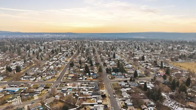 $385,000 | 5924 North Belt Street, Spokane, WA 99205