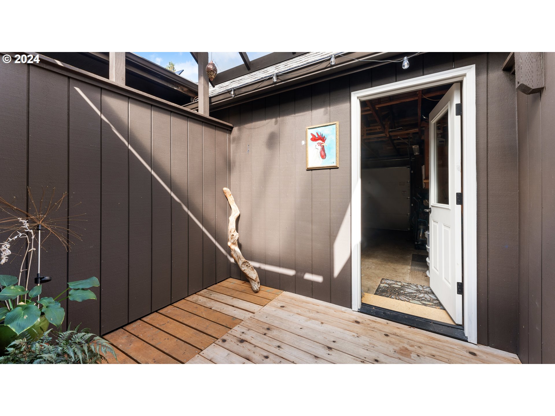 132 Brae Burn Drive Eugene, OR 97405 - Photo 18 of 42 a view of a terrace