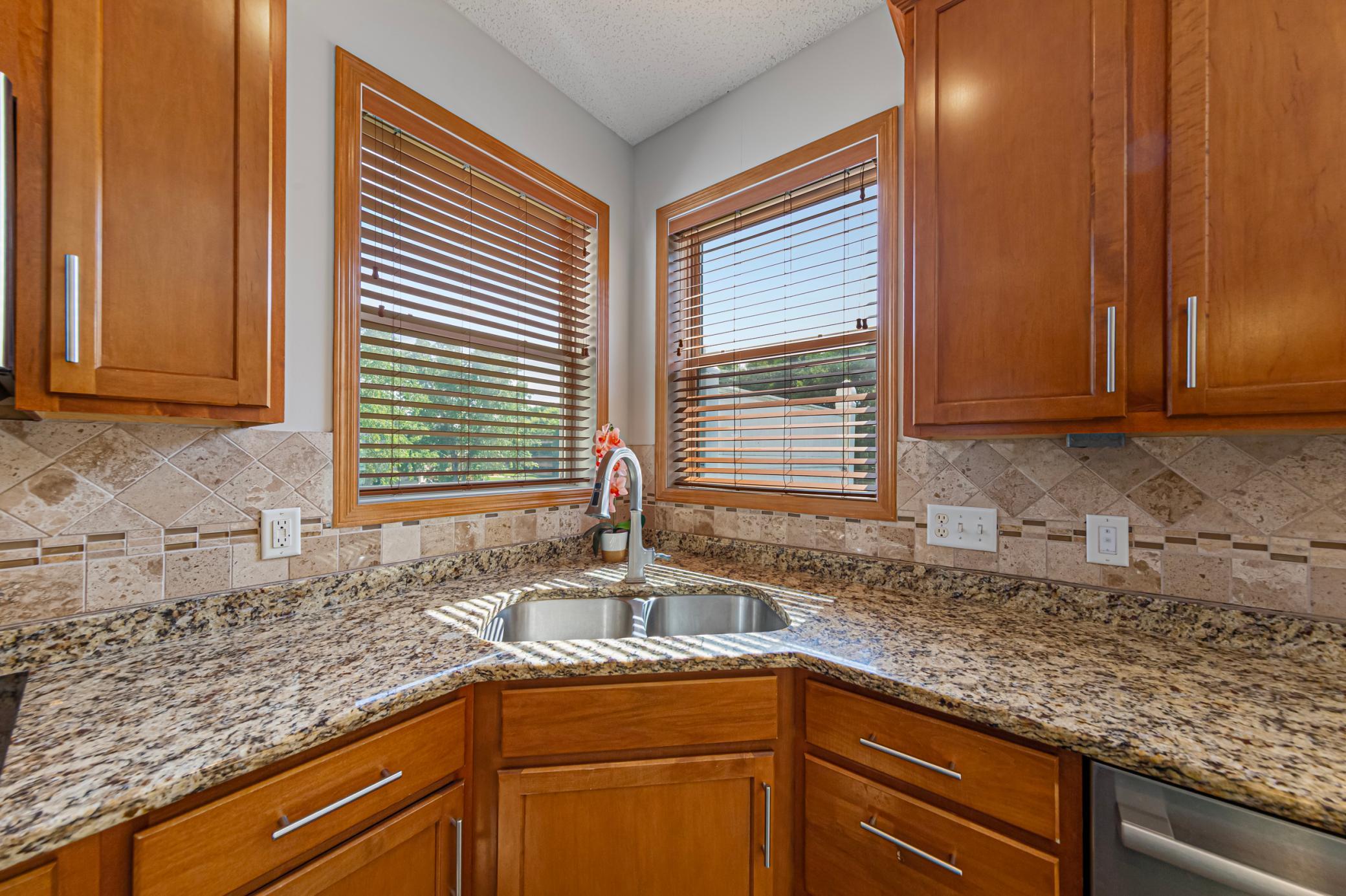 13837 Azalea Avenue Rosemount, MN 55068 - Photo 26 of 49