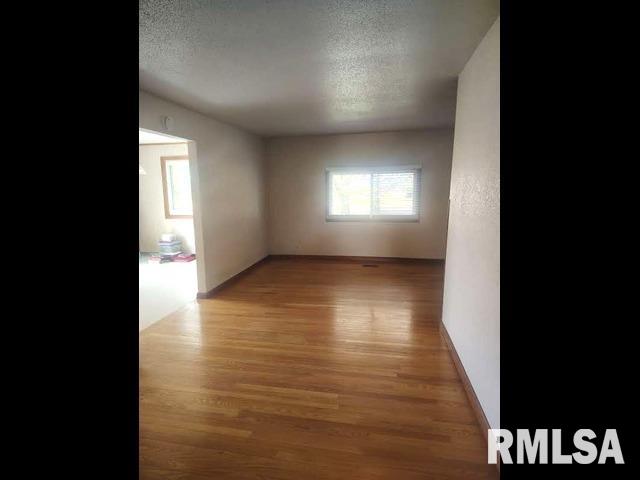 21266 North Winship Road Cuba, IL 61427 - Photo 15 of 35