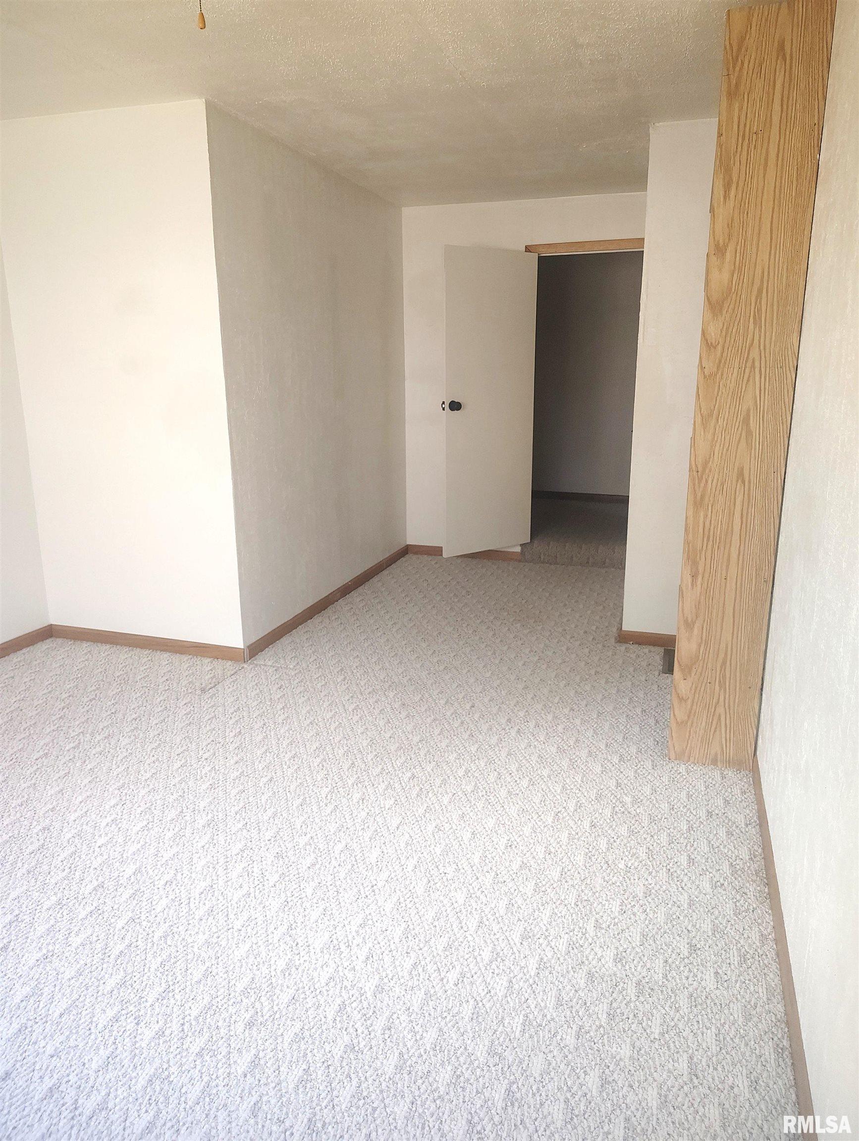 21266 North Winship Road Cuba, IL 61427 - Photo 24 of 35