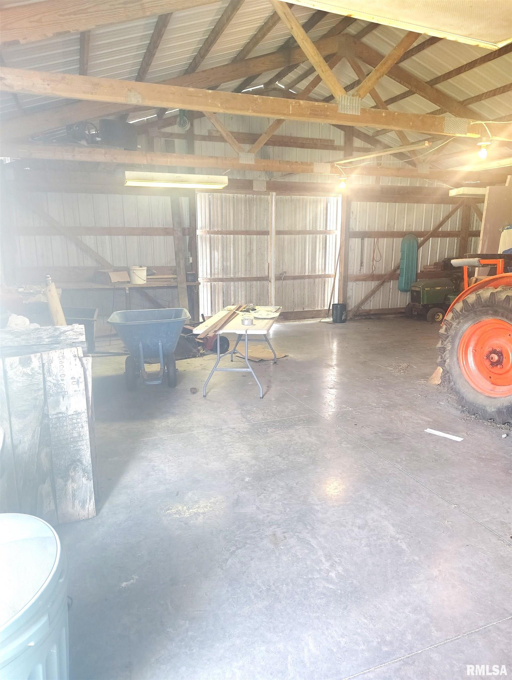 21266 North Winship Road Cuba, IL 61427 - Photo 33 of 35