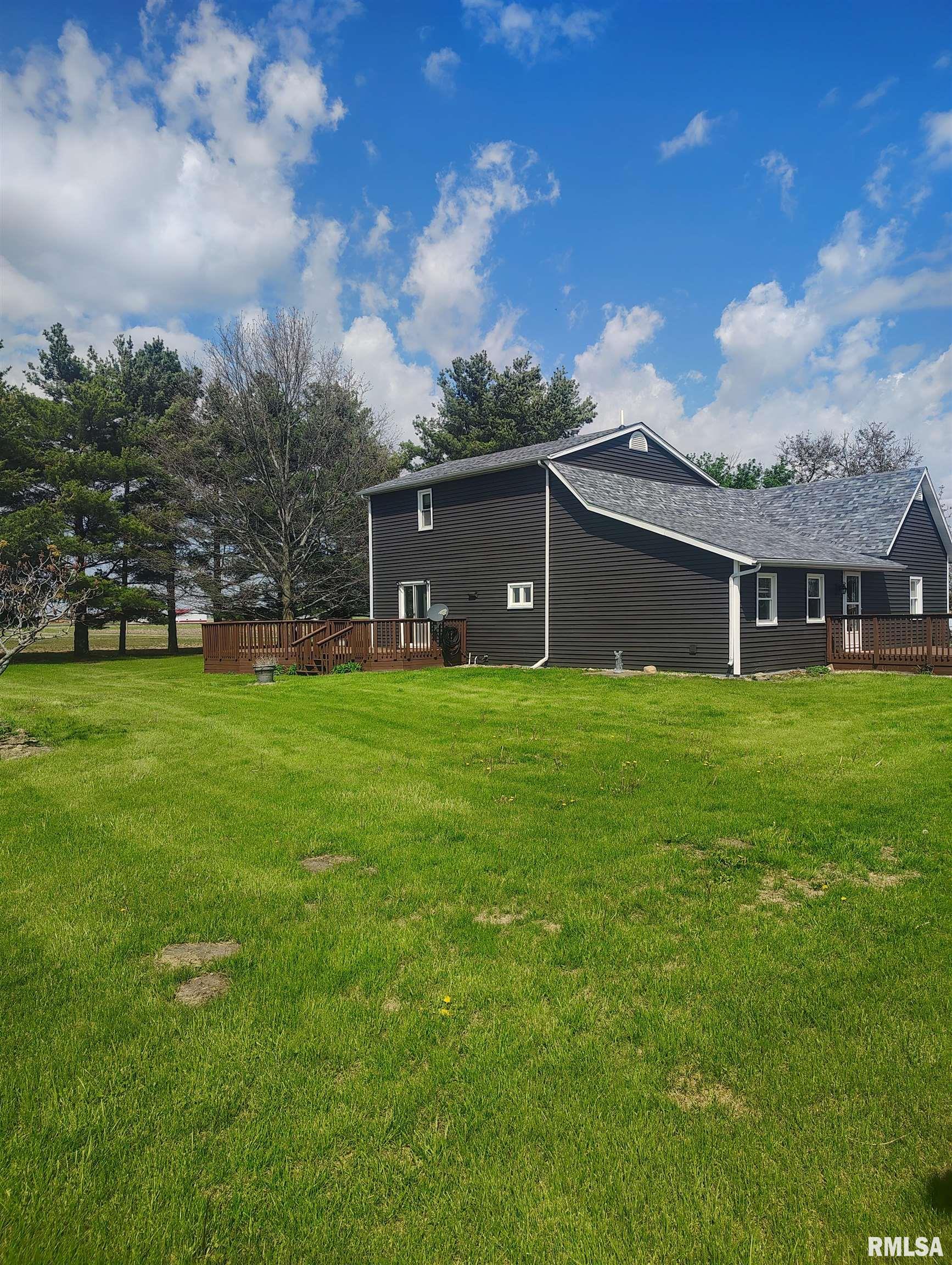 21266 North Winship Road Cuba, IL 61427 - Photo 4 of 35