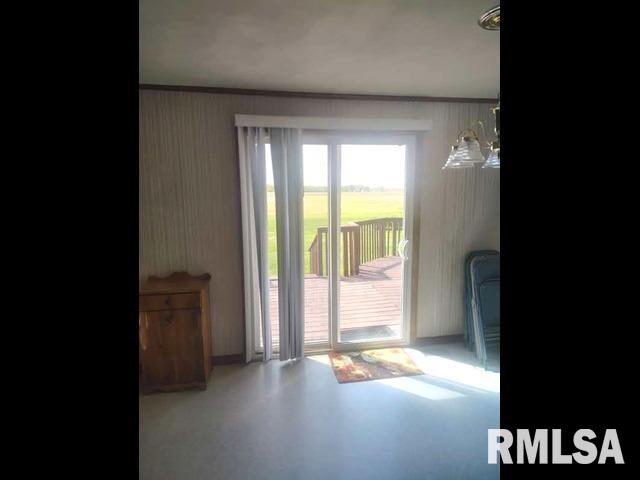 21266 North Winship Road Cuba, IL 61427 - Photo 7 of 35
