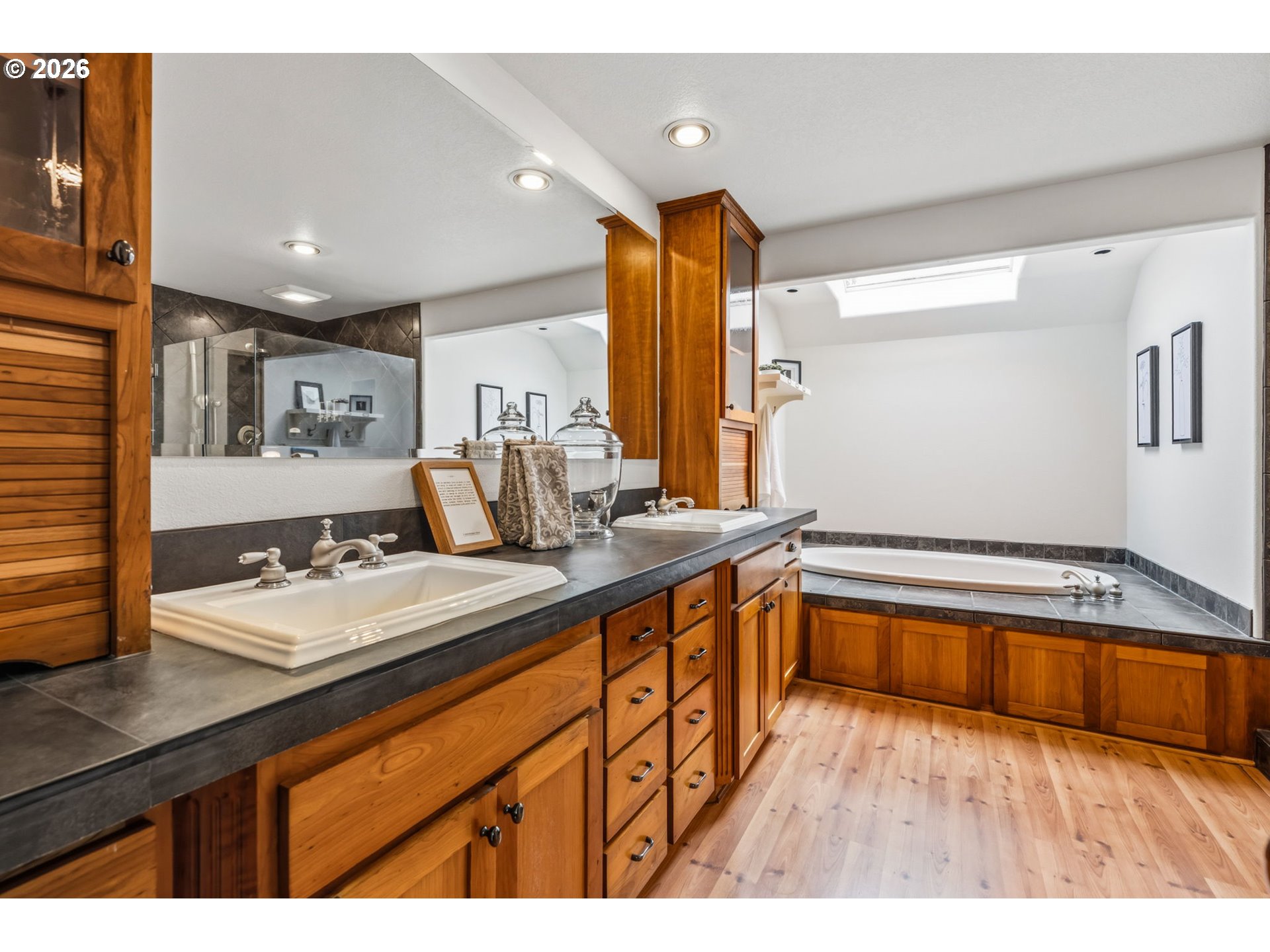 16800 Northwest Elliot Road Portland, OR 97231 - Photo 16 of 48 Gallery Image 16