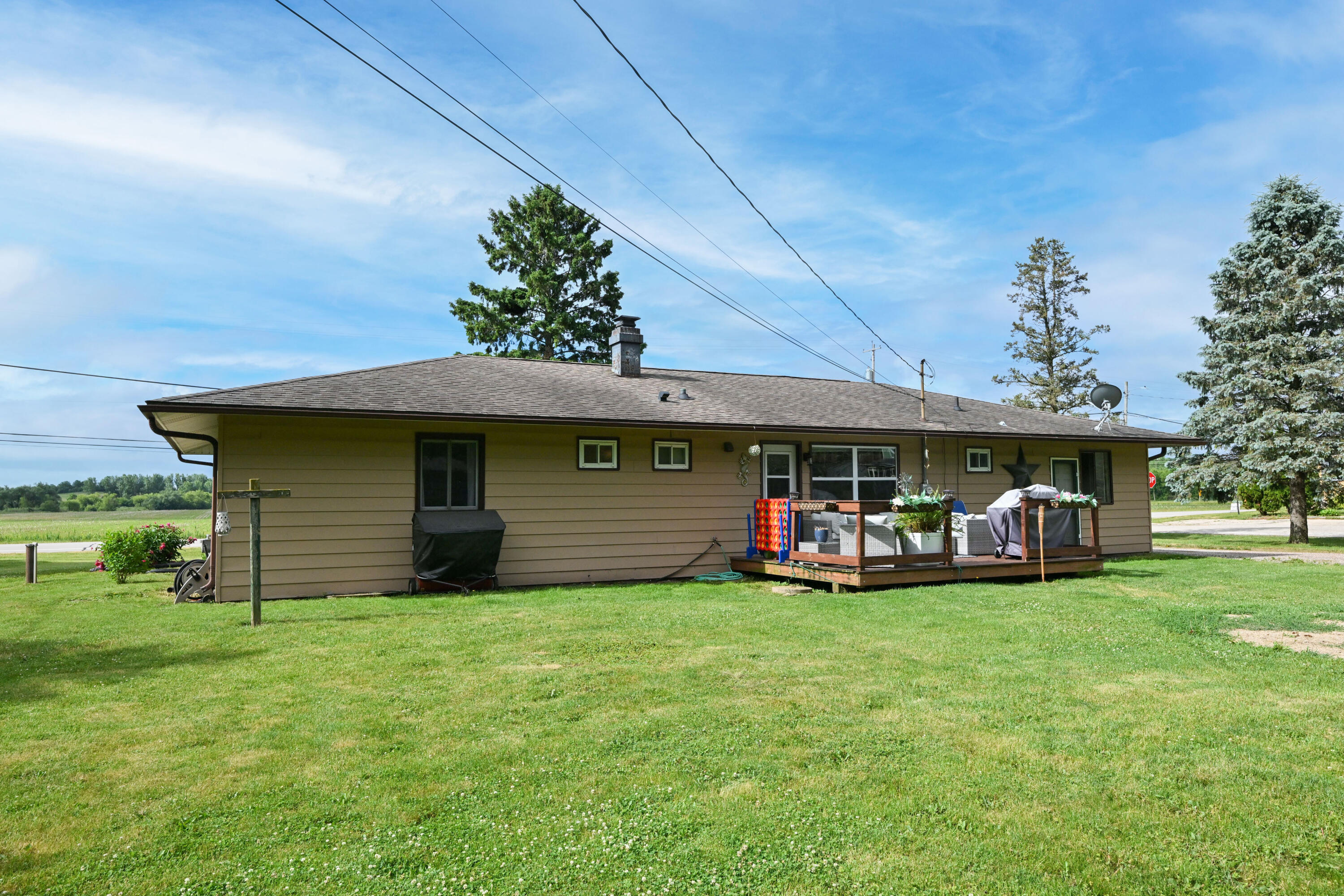 7142 Highway 36 Lyons, WI 53147 - Photo 33 of 36 Photo (34)