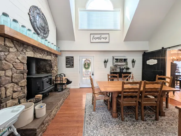 $550,000 | 348 Lakewood Drive, Clintwood, VA 24228