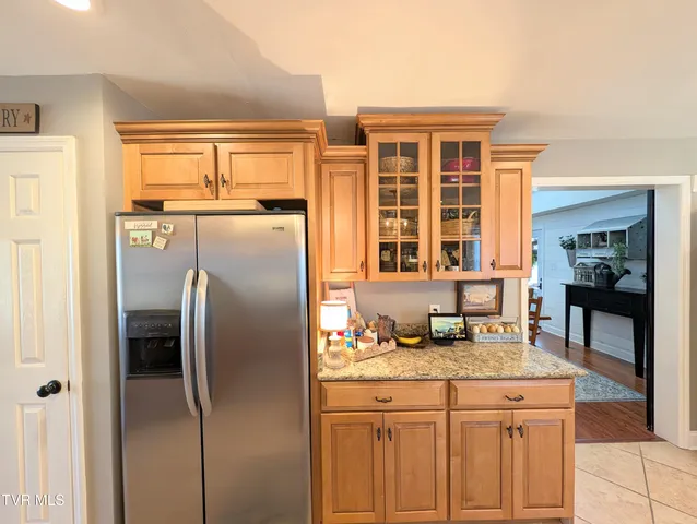 $589,000 | 348 Lakewood Drive, Clintwood, VA 24228