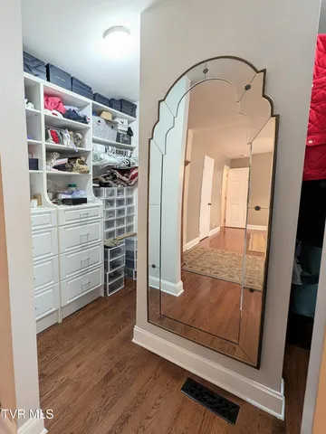 $589,000 | 348 Lakewood Drive, Clintwood, VA 24228