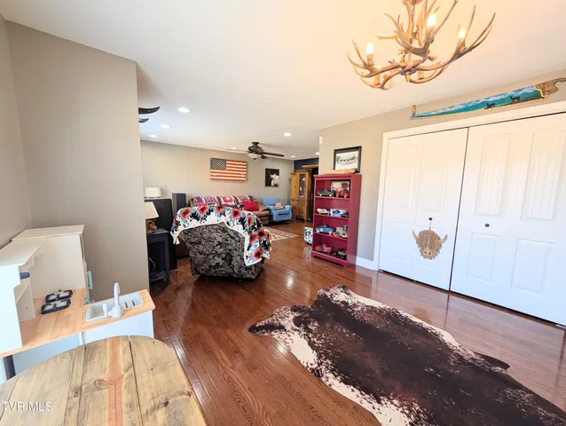 $589,000 | 348 Lakewood Drive, Clintwood, VA 24228