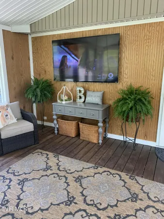 $550,000 | 348 Lakewood Drive, Clintwood, VA 24228