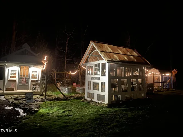 $589,000 | 348 Lakewood Drive, Clintwood, VA 24228