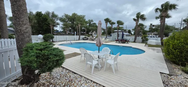 $2,000 | 6073 East Highway 98, Panama City, FL 32404