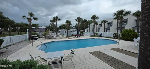 $2,000 | 6073 East Highway 98, Panama City, FL 32404