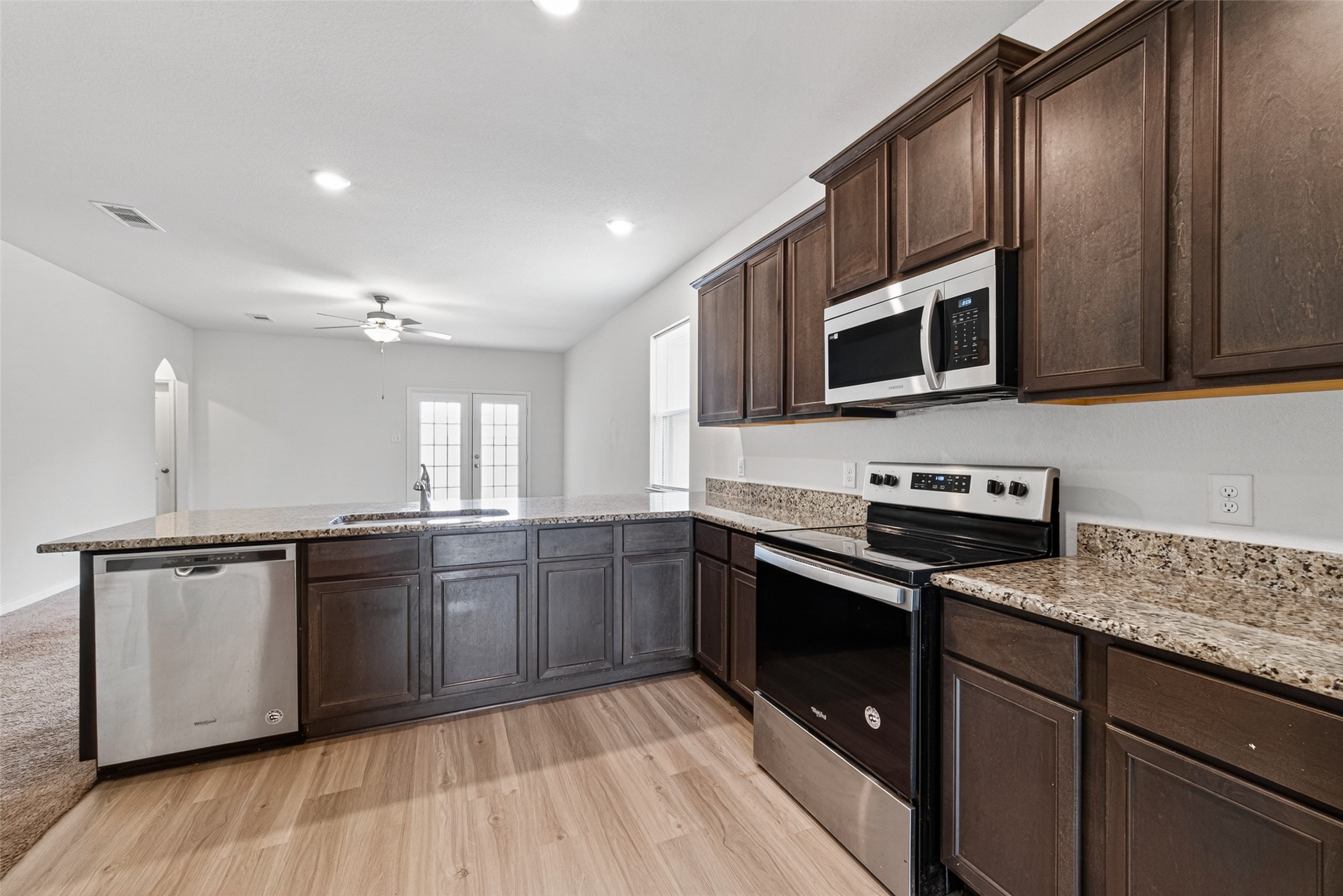 2128 Mule Ridge Drive Katy, TX 77493 - Photo 8 of 33