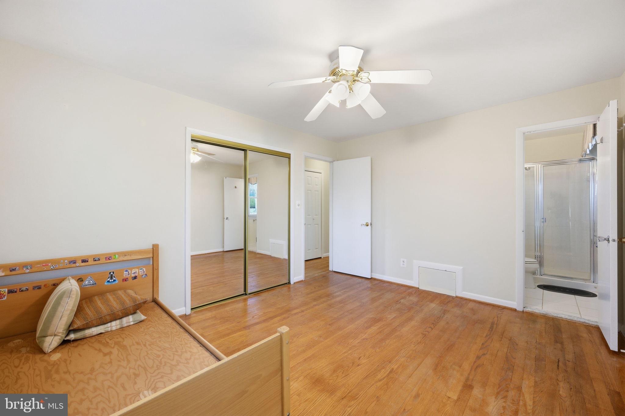 1721 University Boulevard West Silver Spring, MD 20902 - Photo 19 of 38 a view of empty room