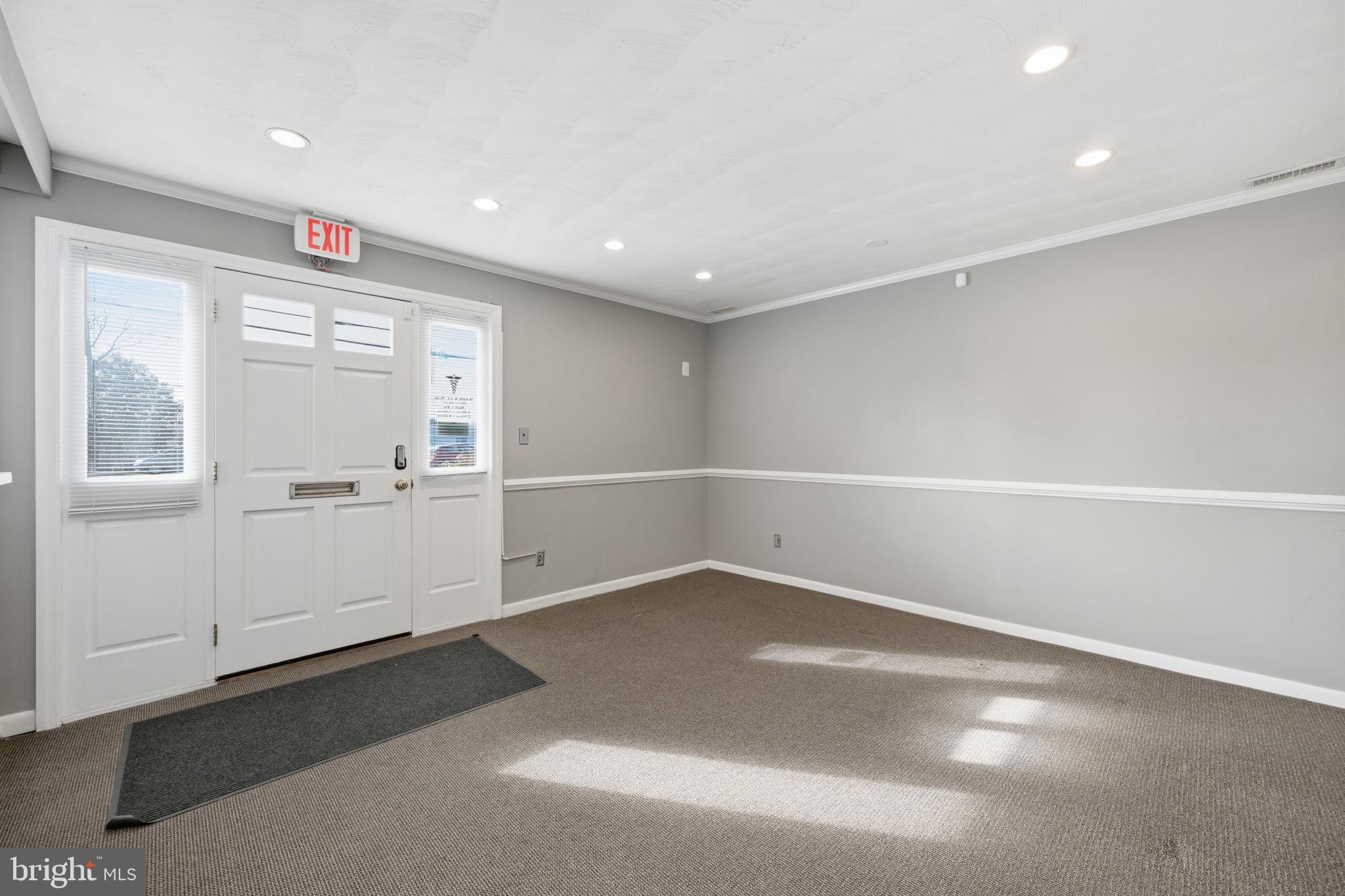1721 University Boulevard West Silver Spring, MD 20902 - Photo 26 of 38 a view of an empty room