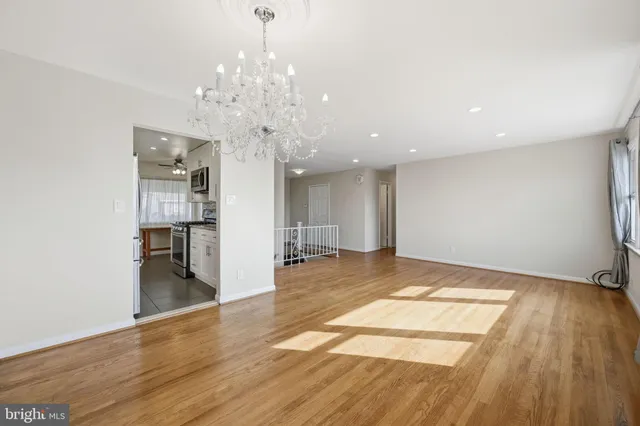 $680,000 | 1721 University Boulevard West, Silver Spring, MD 20902