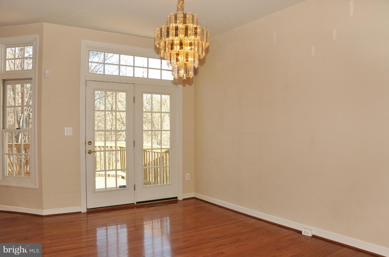 6252 Levi Court Springfield, VA 22150 - Photo 9 of 28 Dining Room