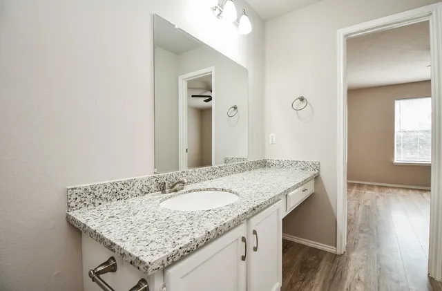 $255,000 | 11659 Evesborough Drive, Houston, TX 77099