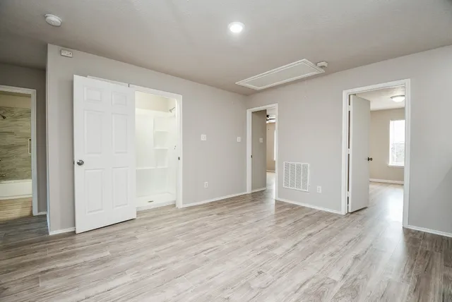 $255,000 | 11659 Evesborough Drive, Houston, TX 77099