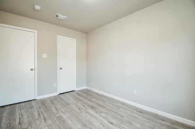 $255,000 | 11659 Evesborough Drive, Houston, TX 77099