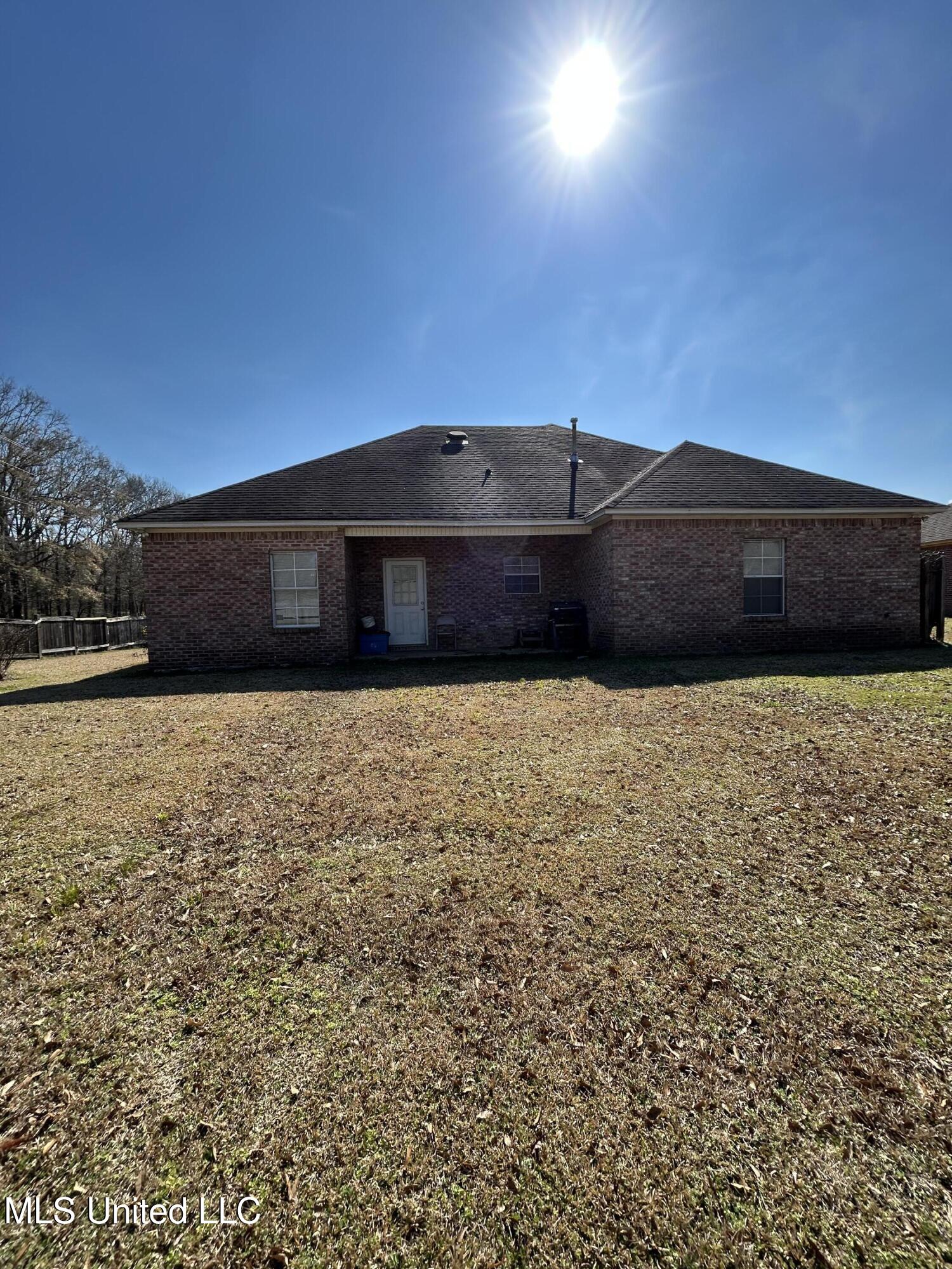 100 Woodridge Drive Flora, MS 39071 - Photo 21 of 25 IMG_6539