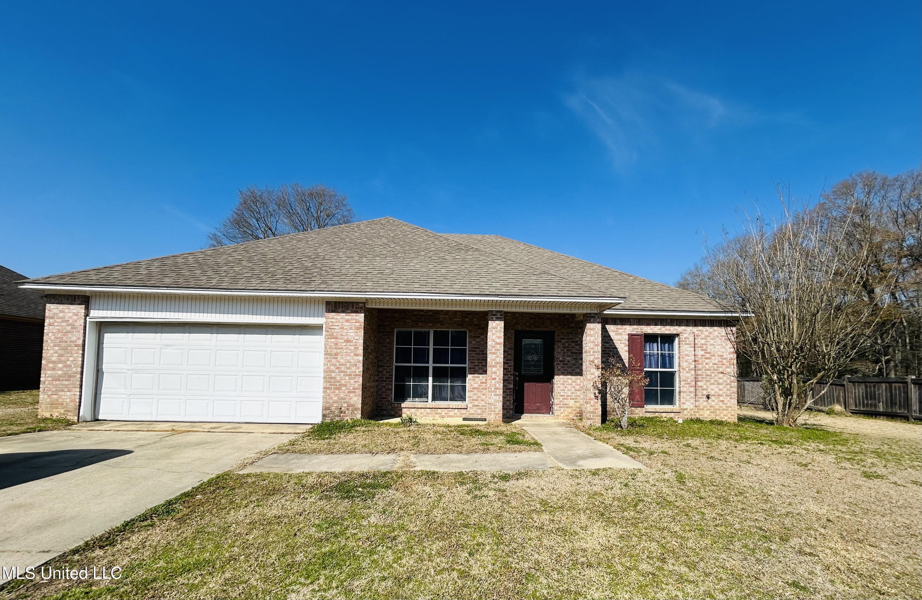 100 Woodridge Drive Flora, MS 39071 - Photo 3 of 25 IMG_6555